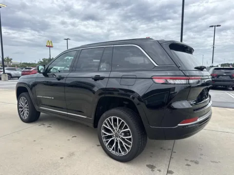 More photos of 2026 Jeep Grand Cherokee Summit at Champion Chrysler Dodge Jeep Ram, MS