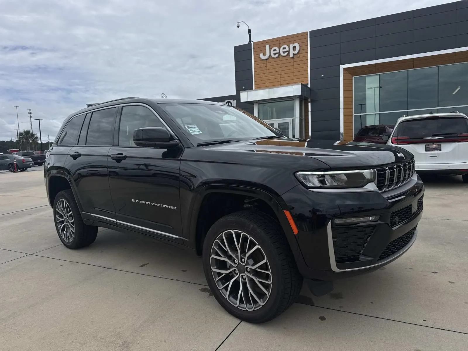 Black 2026 Jeep Grand Cherokee Summit for sale in Gulfport, MS