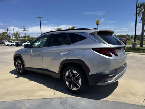 More photos of 2025 Hyundai Tucson SEL at Champion Chrysler Dodge Jeep Ram, MS
