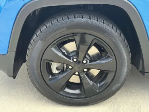 More photos of 2018 Jeep Cherokee Latitude at Champion Chrysler Dodge Jeep Ram, MS