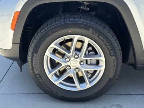 More photos of 2026 Jeep Grand Cherokee Laredo X at Champion Chrysler Dodge Jeep Ram, MS