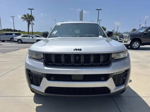 Photos of 2026 Jeep Grand Cherokee L Limited for sale in Gulfport, MS at Champion Chrysler Dodge Jeep Ram