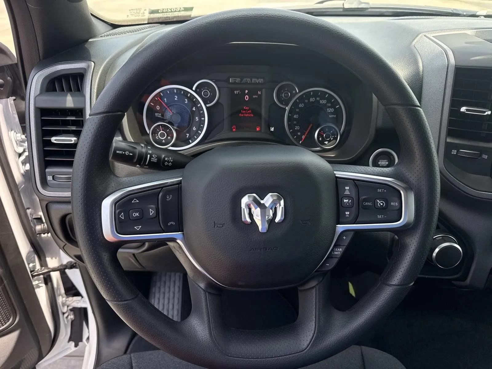 2026 RAM 1500 Express - Photo 21