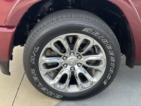 More photos of 2022 Ram 1500 Laramie at Champion Chrysler Dodge Jeep Ram, MS