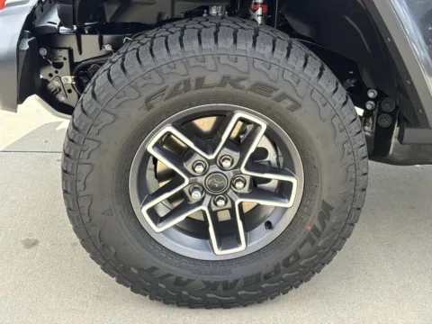 More photos of 2026 Jeep Gladiator Mojave at Champion Chrysler Dodge Jeep Ram, MS