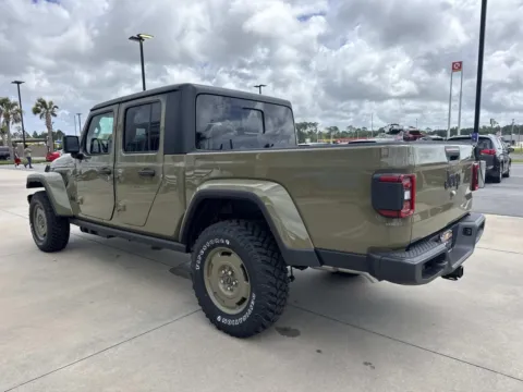More photos of 2026 Jeep Gladiator at Champion Chrysler Dodge Jeep Ram, MS