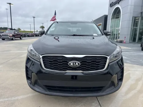 Photos of 2019 Kia Sorento LX for sale in Gulfport, MS at Champion Chrysler Dodge Jeep Ram