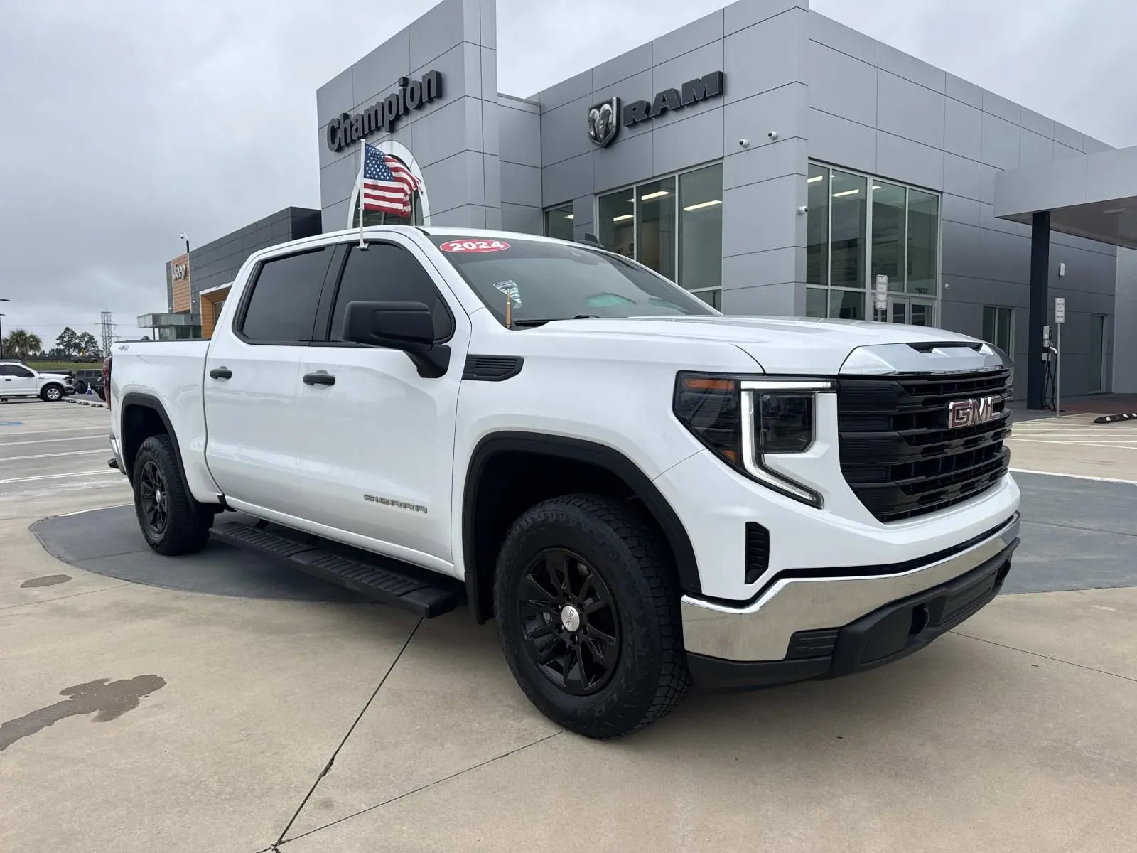 White 2024 GMC Sierra 1500 Pro for sale in Gulfport, MS