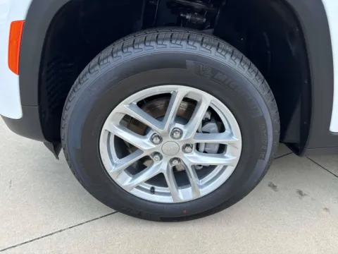 More photos of 2026 Jeep Grand Cherokee Laredo at Champion Chrysler Dodge Jeep Ram, MS