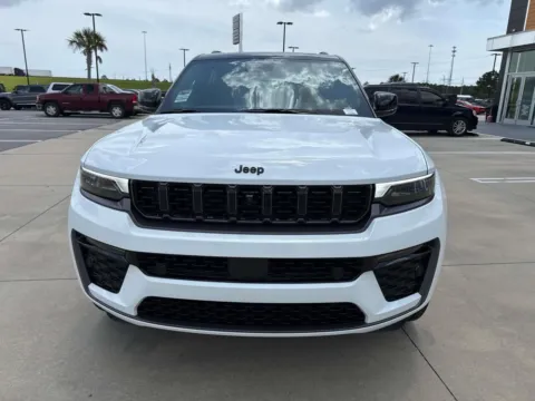 Photos of 2026 Jeep Grand Cherokee L Summit for sale in Gulfport, MS at Champion Chrysler Dodge Jeep Ram