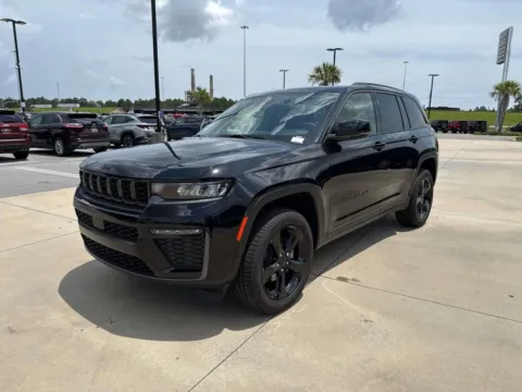 Another view of 2026 Jeep Grand Cherokee Limited for sale in Gulfport, MS at Champion Chrysler Dodge Jeep Ram