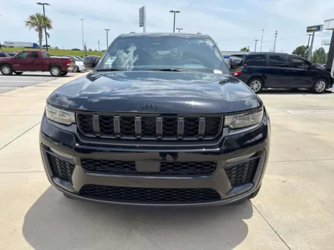 Photos of 2026 Jeep Grand Cherokee Limited for sale in Gulfport, MS at Champion Chrysler Dodge Jeep Ram