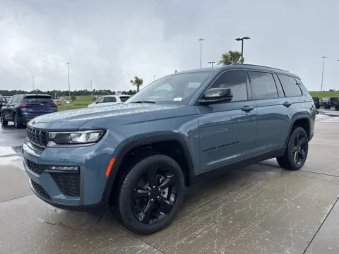 Another view of 2026 Jeep Grand Cherokee L Limited for sale in Gulfport, MS at Champion Chrysler Dodge Jeep Ram