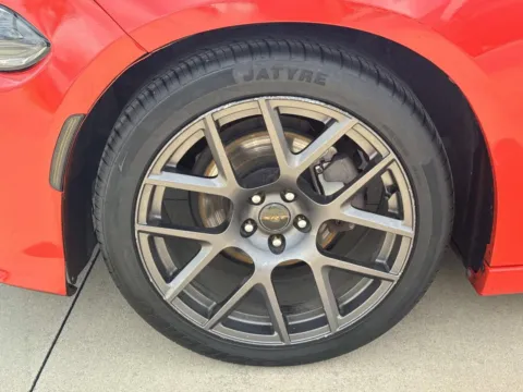 More photos of 2020 Dodge Charger SXT at Champion Chrysler Dodge Jeep Ram, MS