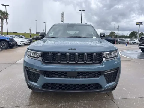 Photos of 2026 Jeep Grand Cherokee L Limited for sale in Gulfport, MS at Champion Chrysler Dodge Jeep Ram