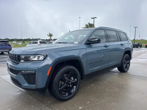 Another view of 2026 Jeep Grand Cherokee L Limited for sale in Gulfport, MS at Champion Chrysler Dodge Jeep Ram