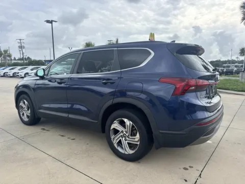 More photos of 2022 Hyundai Santa Fe SE at Champion Chrysler Dodge Jeep Ram, MS