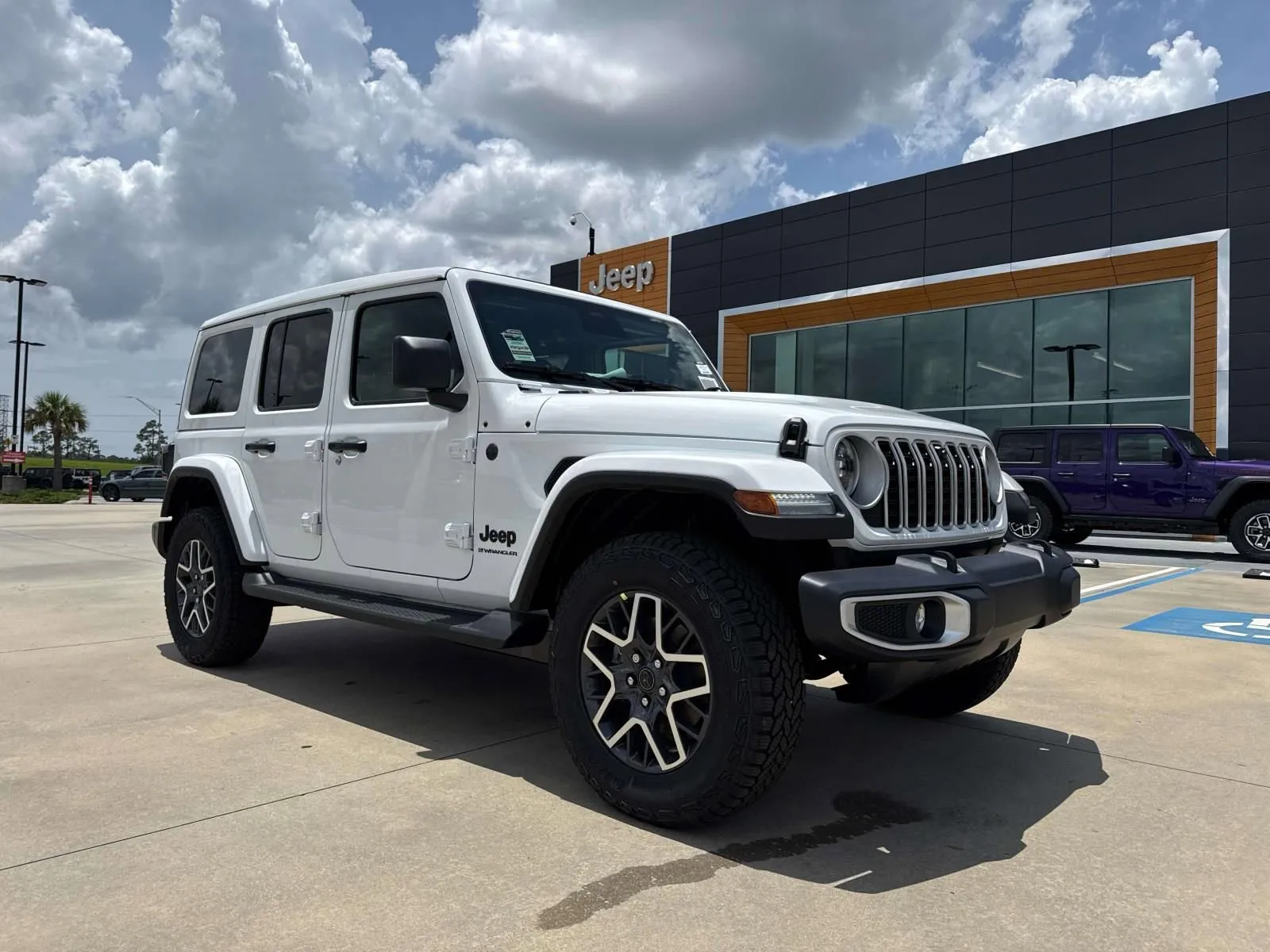 White 2026 Jeep Wrangler Sahara for sale in Gulfport, MS