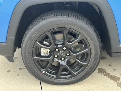 More photos of 2026 Jeep Compass Latitude Altitude at Champion Chrysler Dodge Jeep Ram, MS