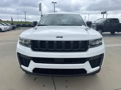 Photos of 2026 Jeep Grand Cherokee Limited for sale in Gulfport, MS at Champion Chrysler Dodge Jeep Ram