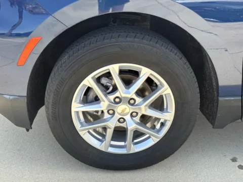 More photos of 2022 Chevrolet Equinox LT at Champion Chrysler Dodge Jeep Ram, MS