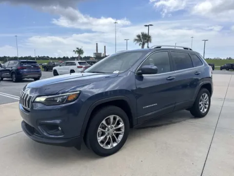 Another view of 2021 Jeep Cherokee Latitude Lux for sale in Gulfport, MS at Champion Chrysler Dodge Jeep Ram