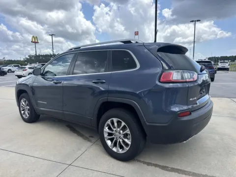 More photos of 2021 Jeep Cherokee Latitude Lux at Champion Chrysler Dodge Jeep Ram, MS