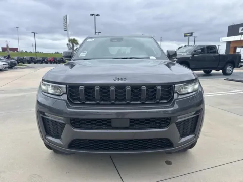Photos of 2026 Jeep Grand Cherokee Limited for sale in Gulfport, MS at Champion Chrysler Dodge Jeep Ram