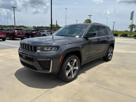 Another view of 2026 Jeep Grand Cherokee Limited for sale in Gulfport, MS at Champion Chrysler Dodge Jeep Ram
