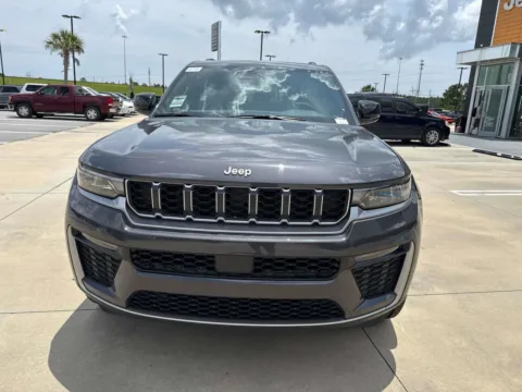 Photos of 2026 Jeep Grand Cherokee Limited for sale in Gulfport, MS at Champion Chrysler Dodge Jeep Ram