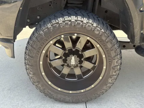 More photos of 2022 Ram 2500 Big Horn at Champion Chrysler Dodge Jeep Ram, MS