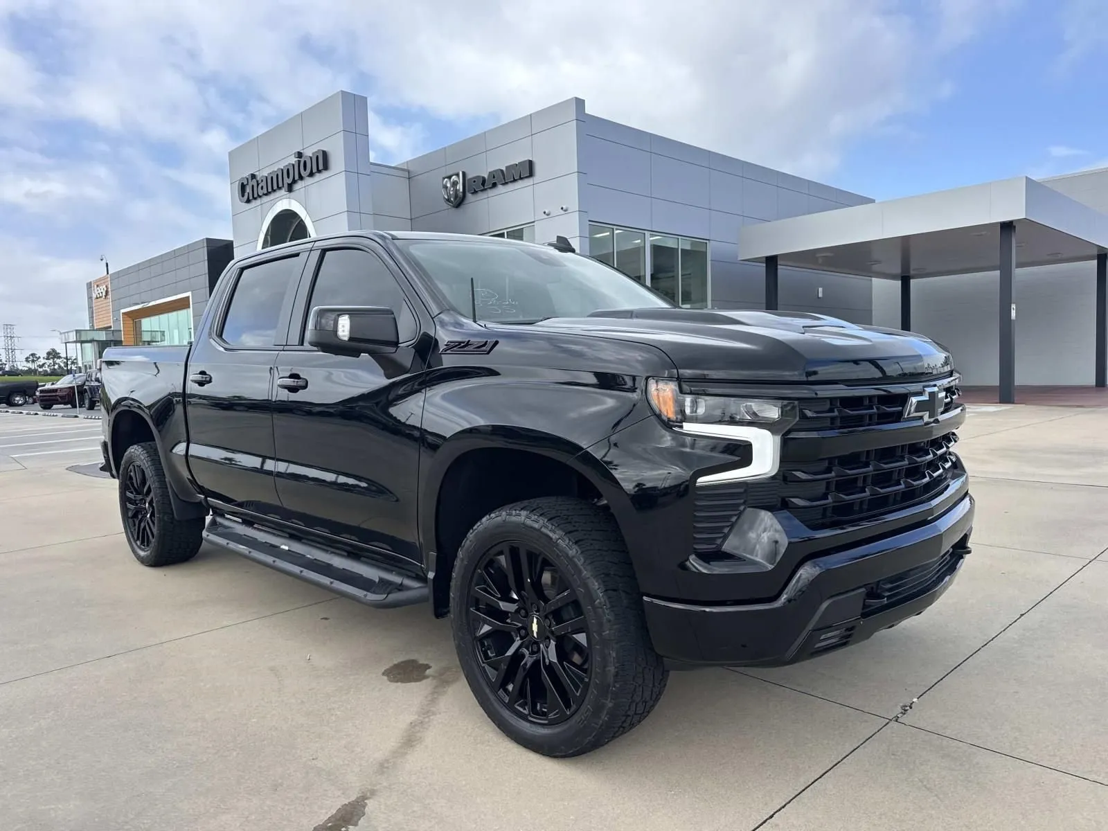 2022 Chevrolet Silverado 1500 LT Trail Boss for sale in Gulfport, MS