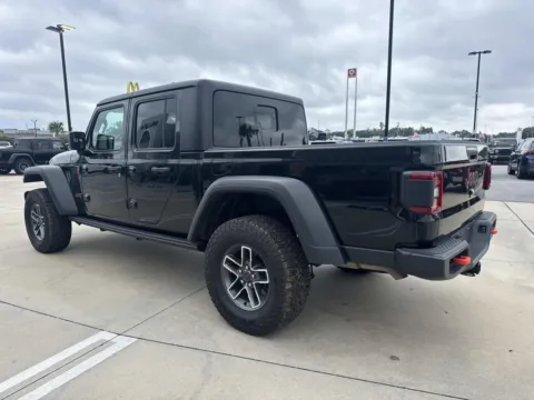 More photos of 2024 Jeep Gladiator Mojave at Champion Chrysler Dodge Jeep Ram, MS