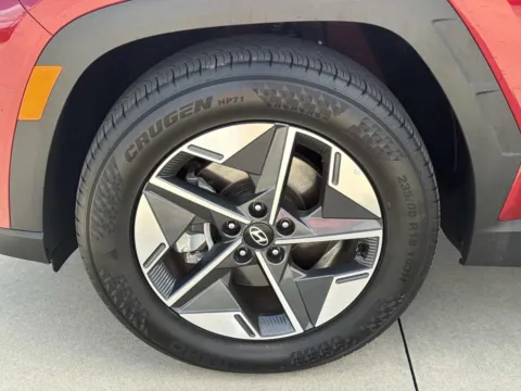 More photos of 2025 Hyundai Tucson SEL at Champion Chrysler Dodge Jeep Ram, MS