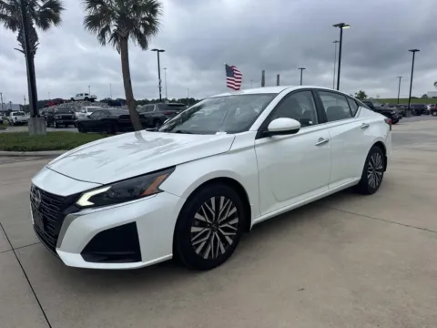 Another view of 2023 Nissan Altima 2.5 SV for sale in Gulfport, MS at Champion Chrysler Dodge Jeep Ram