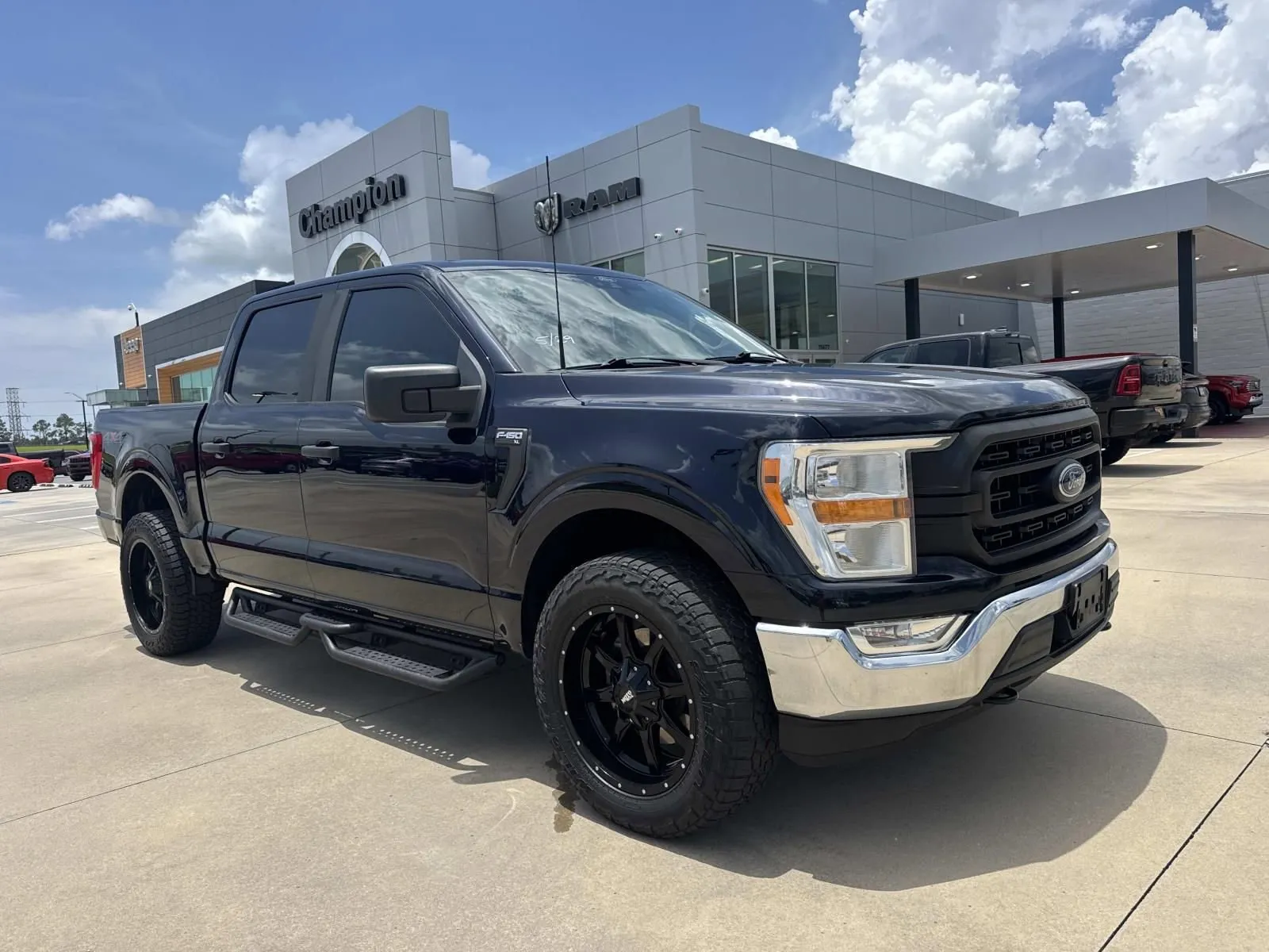 2021 Ford F-150 XL 4x4 SuperCrew 5-1/2 Box's photo