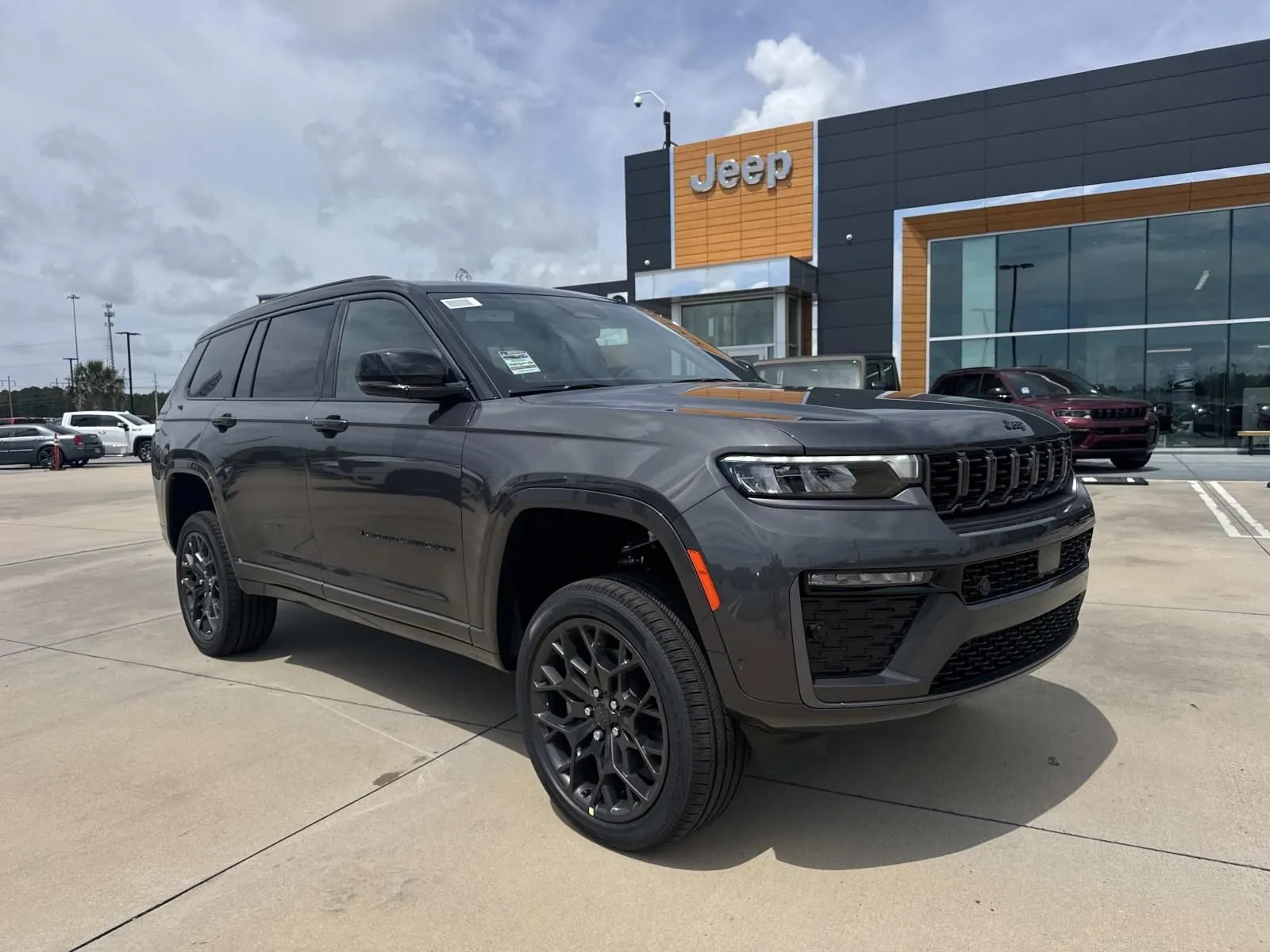 Gray 2026 Jeep Grand Cherokee L Summit for sale in Gulfport, MS