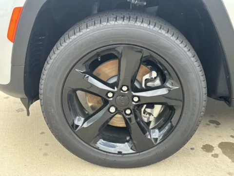 More photos of 2026 Jeep Grand Cherokee L Limited at Champion Chrysler Dodge Jeep Ram, MS