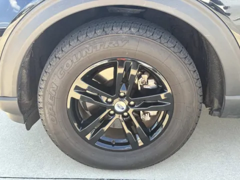 More photos of 2023 Ford Explorer at Champion Chrysler Dodge Jeep Ram, MS