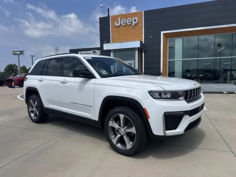 White 2026 Jeep Grand Cherokee Limited for sale in Gulfport, MS