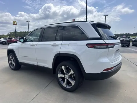 More photos of 2026 Jeep Grand Cherokee Limited at Champion Chrysler Dodge Jeep Ram, MS