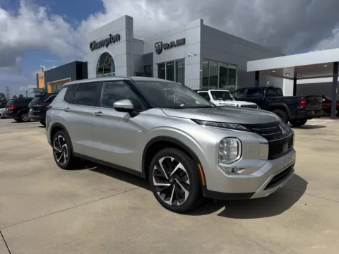 Silver 2024 Mitsubishi Outlander SE for sale in Gulfport, MS