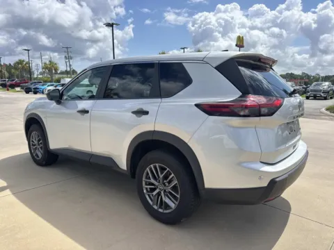 More photos of 2024 Nissan Rogue S at Champion Chrysler Dodge Jeep Ram, MS