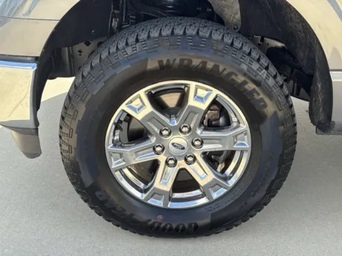 More photos of 2023 Ford F-150 LARIAT at Champion Chrysler Dodge Jeep Ram, MS