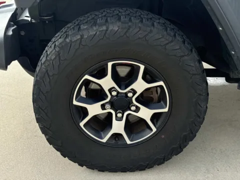 More photos of 2022 Jeep Wrangler Unlimited Rubicon at Champion Chrysler Dodge Jeep Ram, MS