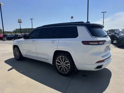 More photos of 2025 Jeep Grand Cherokee L Summit Reserve at Champion Chrysler Dodge Jeep Ram, MS