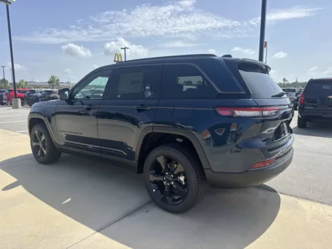 More photos of 2026 Jeep Grand Cherokee Limited at Champion Chrysler Dodge Jeep Ram, MS