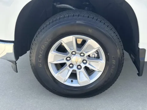More photos of 2025 Chevrolet Silverado 1500 LT at Champion Chrysler Dodge Jeep Ram, MS
