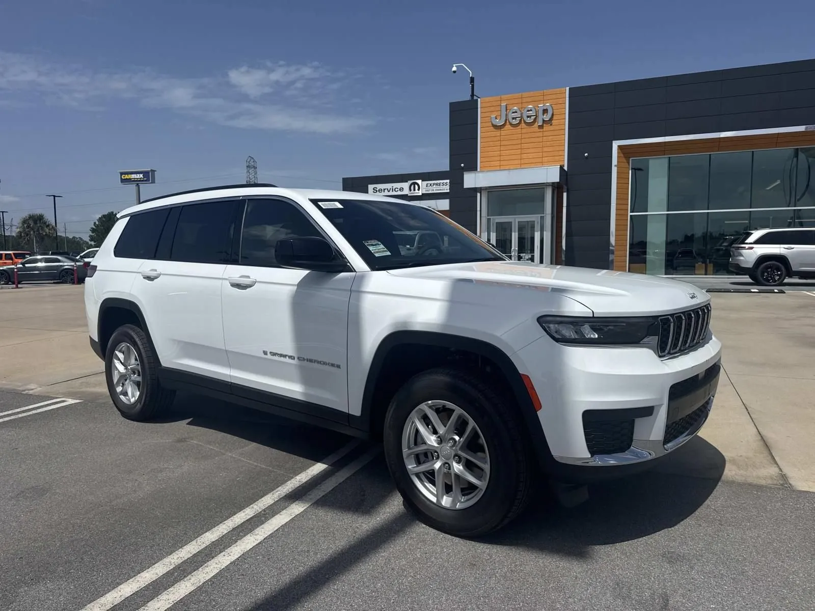 White 2026 Jeep Grand Cherokee L Laredo for sale in Gulfport, MS