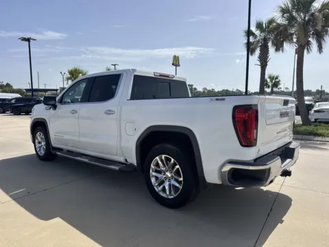 More photos of 2021 GMC Sierra 1500 SLT at Champion Chrysler Dodge Jeep Ram, MS